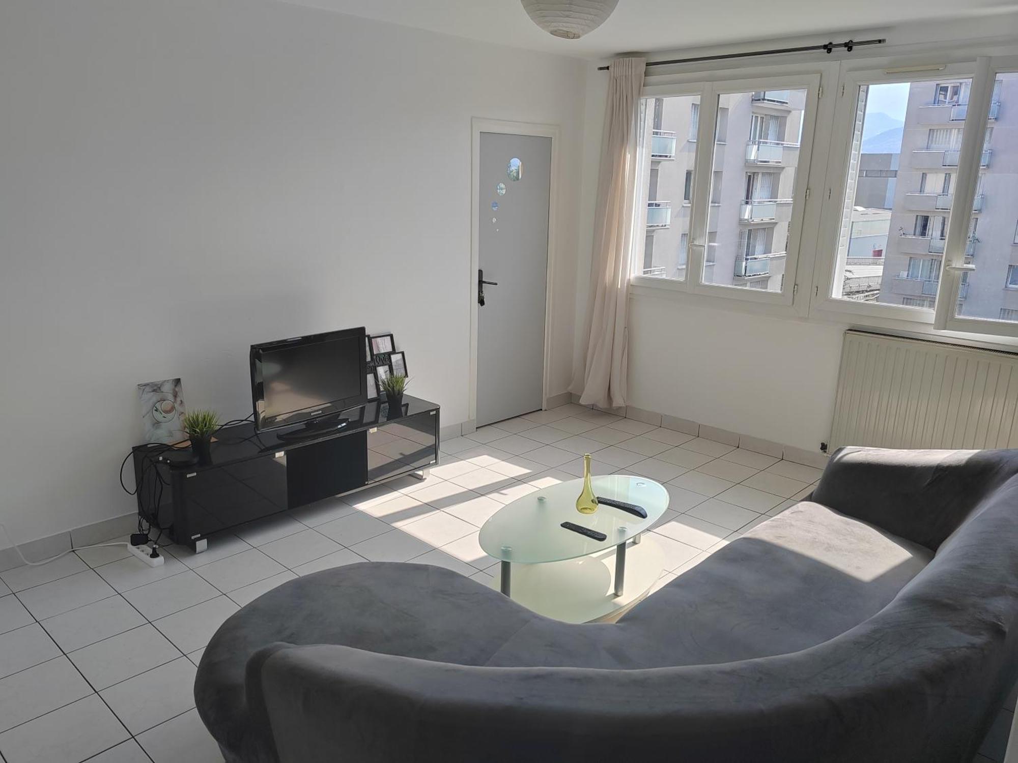 Une Chambre Dans Appartement Partage, Grenoble A 8 Min Du Centre-Ville 外观 照片
