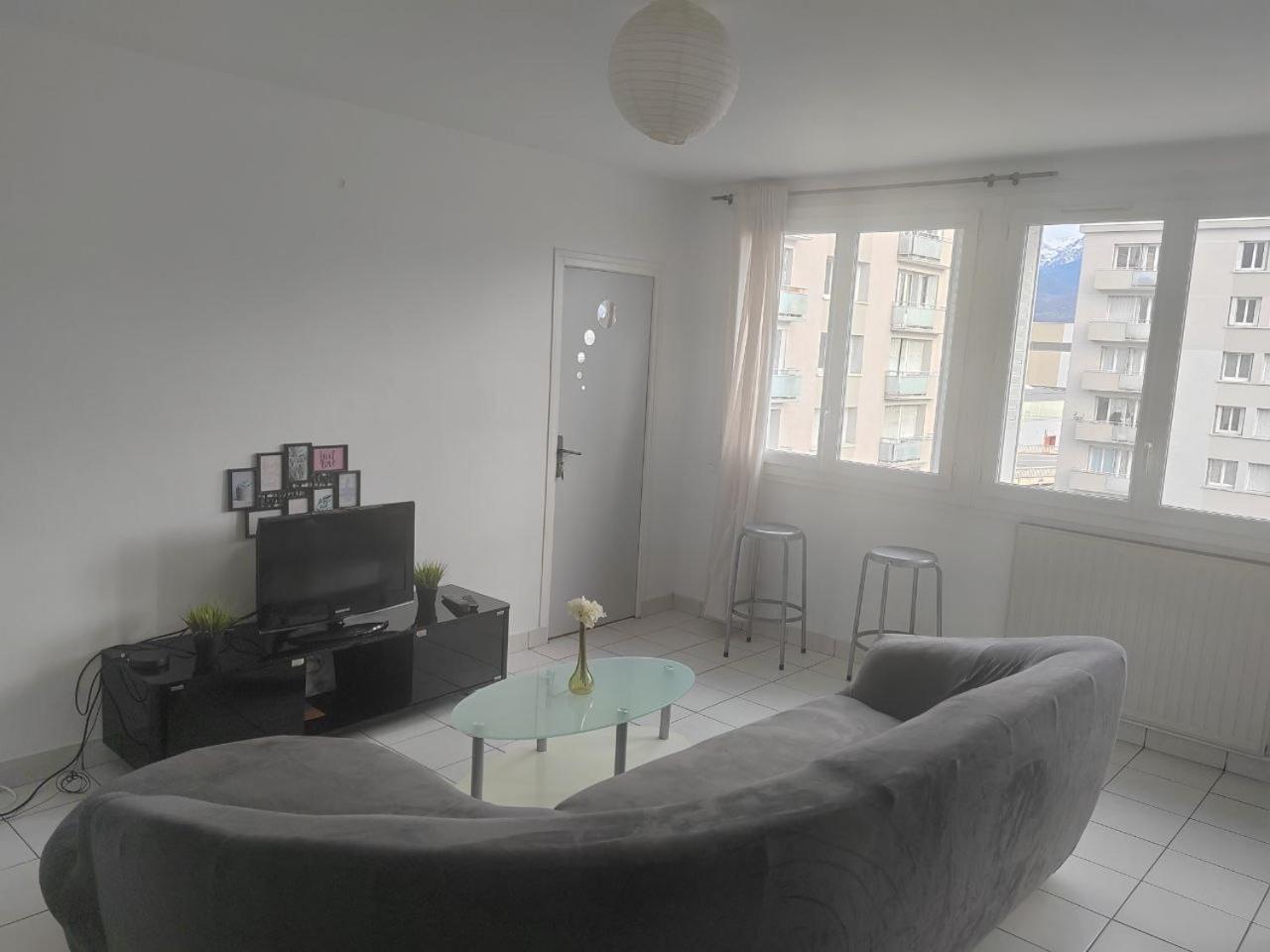 Une Chambre Dans Appartement Partage, Grenoble A 8 Min Du Centre-Ville 外观 照片